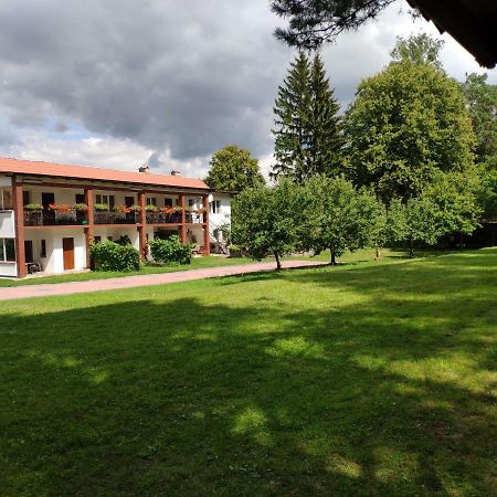 Apartamenty Wakacyjne Nad Jeziorem Juksty ムロンゴヴォ エクステリア 写真
