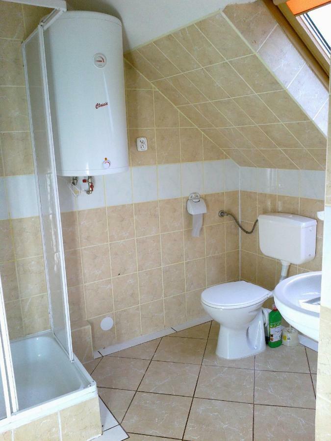 Apartamenty Wakacyjne Nad Jeziorem Juksty ムロンゴヴォ エクステリア 写真