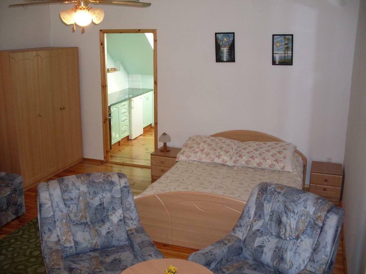 Apartamenty Wakacyjne Nad Jeziorem Juksty ムロンゴヴォ エクステリア 写真