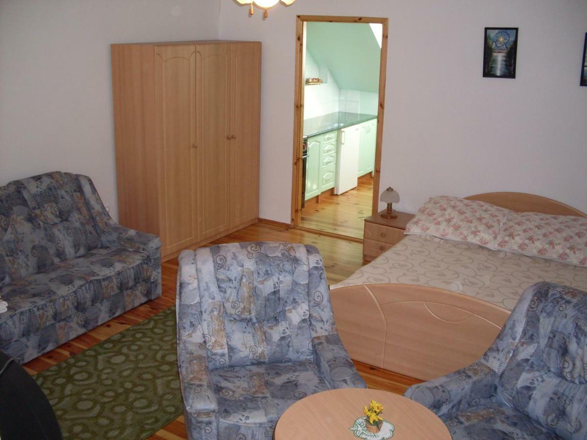 Apartamenty Wakacyjne Nad Jeziorem Juksty ムロンゴヴォ エクステリア 写真